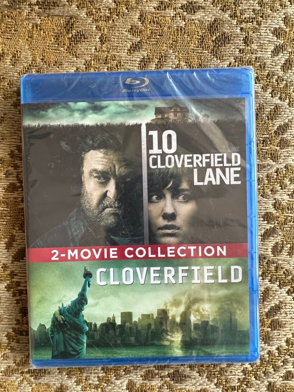10 Cloverfield Lane & Cloverfield 2-Movie Blu-ray Collection - Green/Red/Blue
